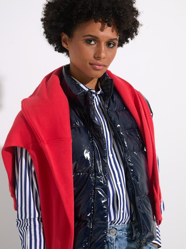 Dames shop the look van Bellerose, Clio, Ralph Lauren, DouDoun en New Balance Winter 2025 shoot 1