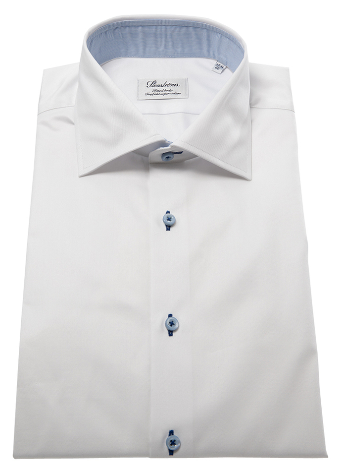 Wit katoenen hemd regular fit met lichtblauwe Knopen FITTED BODY met lange mouwen Stenströms
