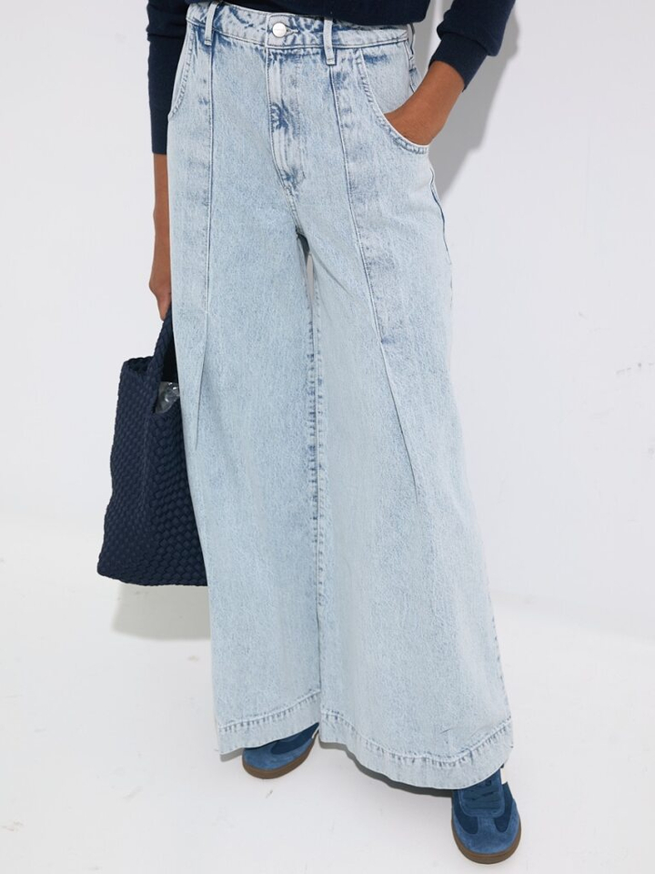 Dames shop the look van Diadora, Frnch, Ichi en Naghedi Winter 2025 shoot 1