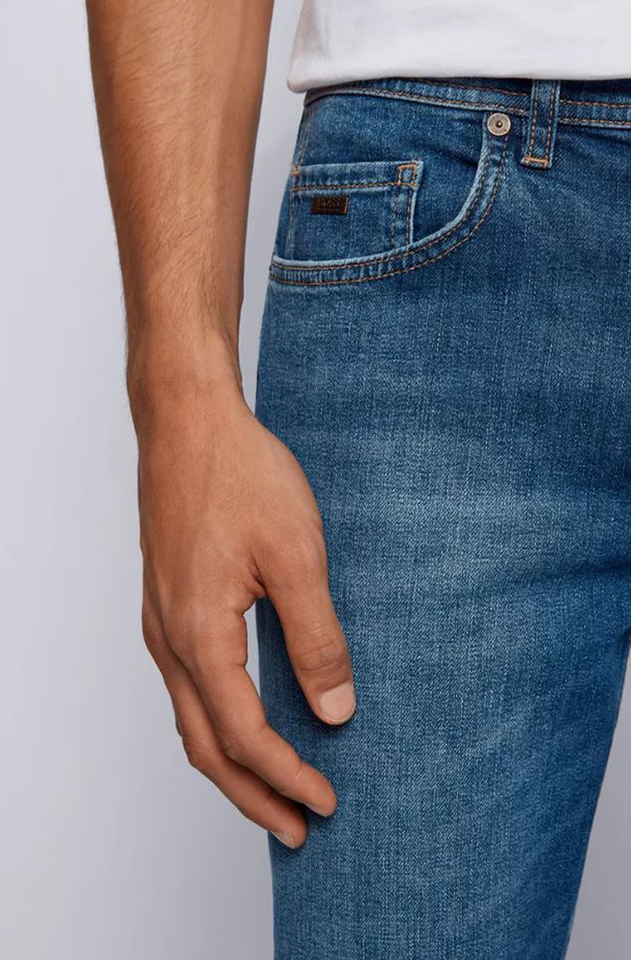 Blauwe jeansbroek Tapered Fit Taber Boss 