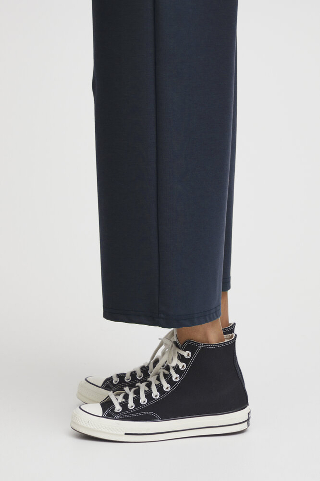 Donkerblauwe wijde losse broek KATE WIDE Ichi 