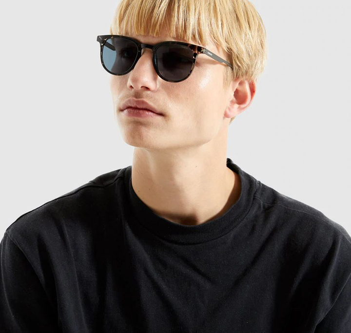 Zwarte zonnebril metal dusk Francis Komono