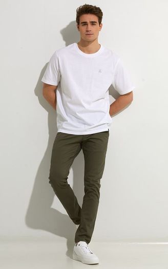 437083-6.JPG