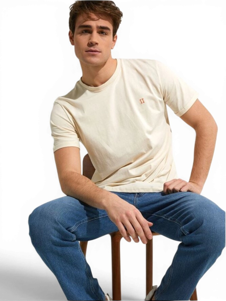 Ecru katoenen t-shirt met ronde hals Les Deux