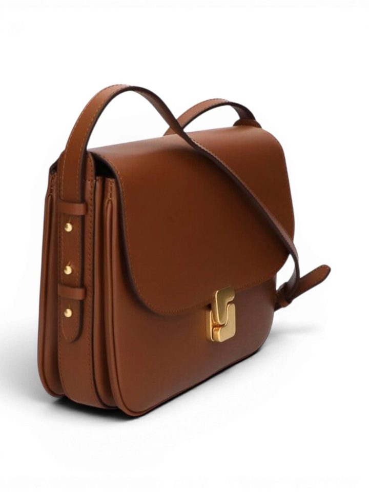 Coganckleurige crossbody met goudkleurige sluiting Soeur