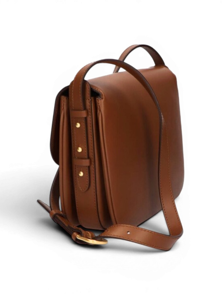Coganckleurige crossbody met goudkleurige sluiting Soeur