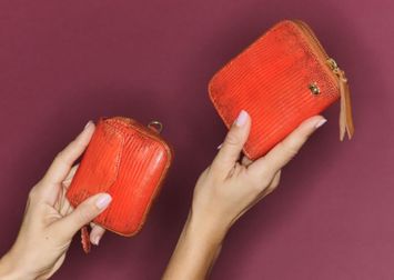 Oranje portemonnee in Guava hagedis Mini Bob Claris Virot