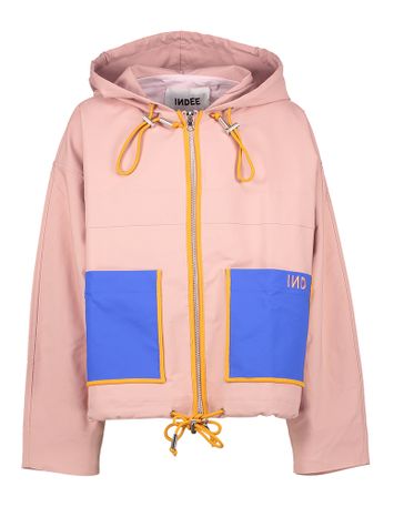 Roze jas met kap en blauwe opgestikte zakken Pool Indee