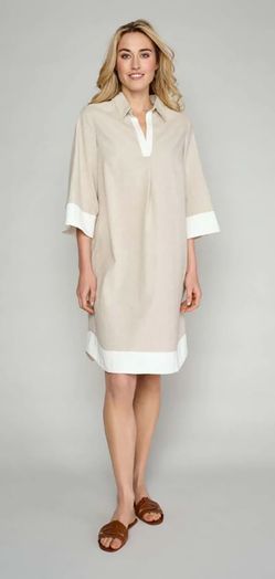 Beige kleed met V-hals Marie Mero 
