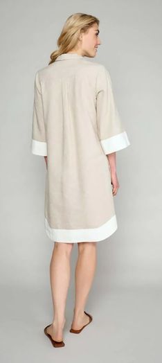Beige kleed met V-hals Marie Mero 