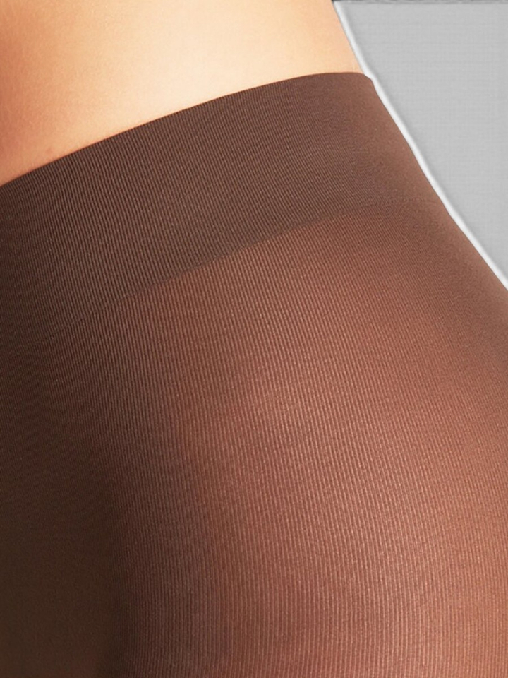 Bruine pure panty matt 50 den Falke
