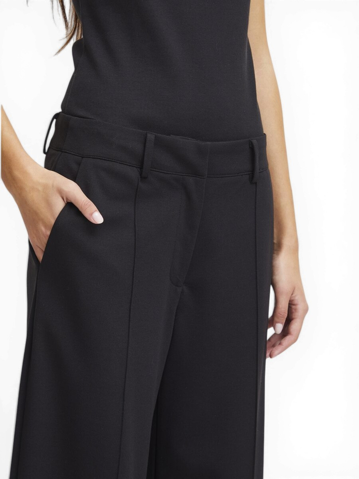 Zwarte broek met plooi vooraan Kate Sus Office Ichi