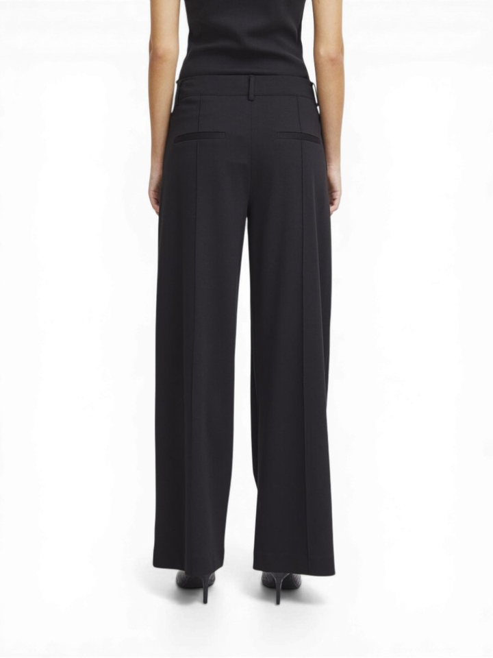 Zwarte broek met plooi vooraan Kate Sus Office Ichi