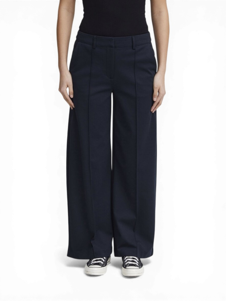 Donkerbelauwe broek met plooi vooraan Kate Sus Office Ichi