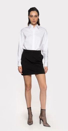Witte blouse met blinde knoopsluiting en geborduurd logo Bridport Pinko