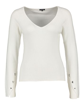 Beige trui met v-hals en zilveren hartjes aan de mouwen  Caroline Biss