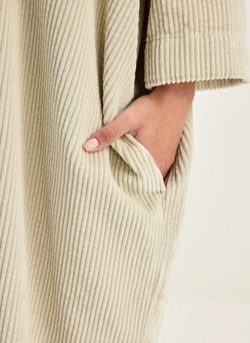 Beige oversized ribfluwelen jurk Gladys Bellerose