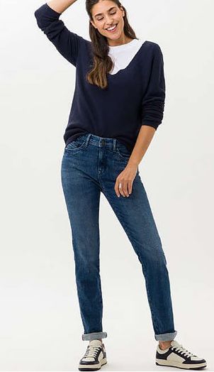 Donkerblauwe straight jeans Style Carola Brax