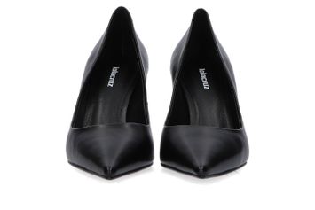 Zwarte pumps met trechterhak Lola Cruz