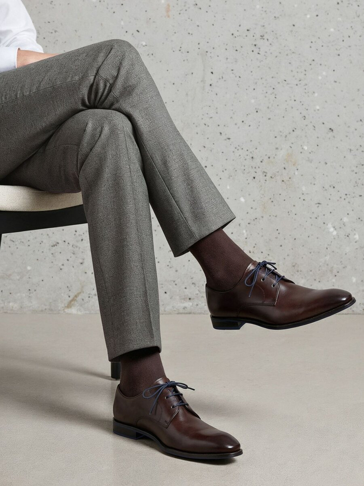 Donkerbruine geklede veterschoenen Floris Van Bommel