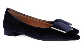 Donkerblauwe velours ballerina's met scherpe punt Frau