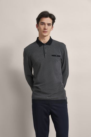 Donkerblauwe polo met lange mouwen en motief Bugatti