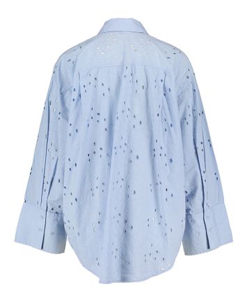 Lichtblauwe katoenen blouse in broderie met wijde mouwen Iva Soaked in Luxury