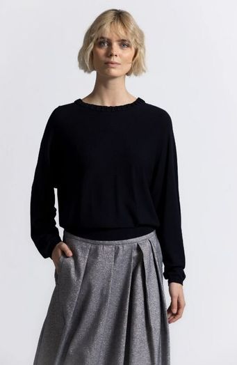 Donkerblauwe pull met gevlochten hals Lena Gigue