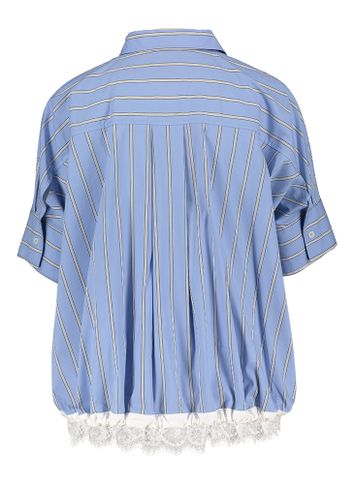Blauw en wit gestreepte blouse afgewerkt met kant Semicouture