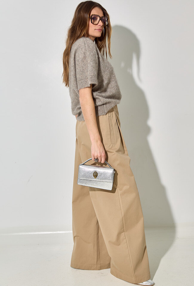 Beige wijdvallende broek met bandplooi en eleastiek Semicouture