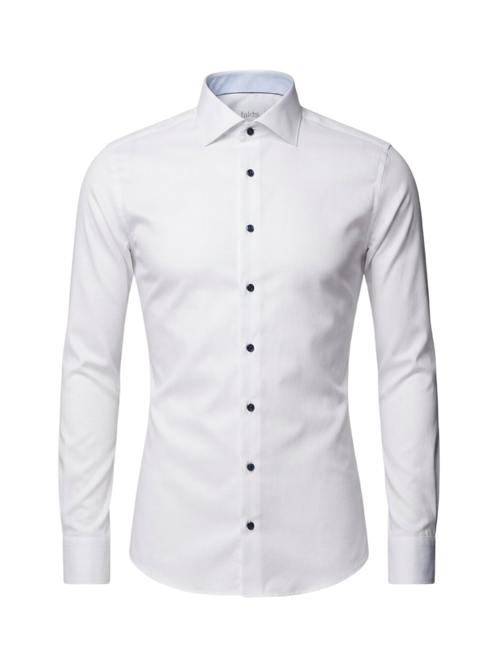 Wit hemd ( slim fit) met blauwe knopen en lange mouwen Fakts 