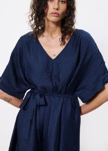 Donkerblauwe jurk met V-hals en vlindermouwen Nickie FRNCH