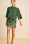 Groene korte rok in structuur Isla March23