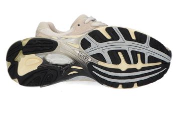 Off white lage sneakers Evolution Etonic