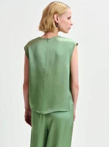Groene top Hoof Essenstiel 