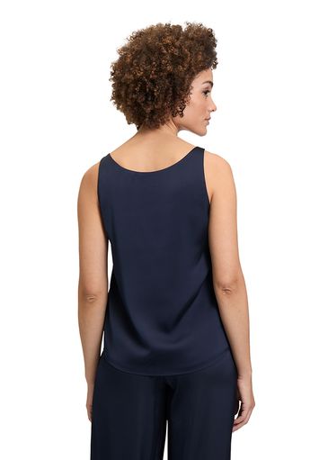 Donkerblauwe glanzende top met V-hals Vera Mont