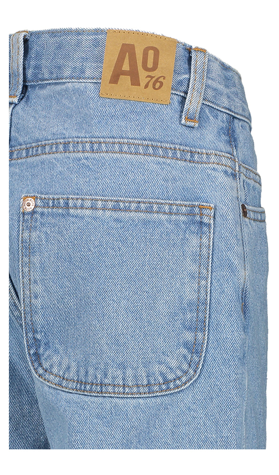 Licht blauwe jeansshort AO76