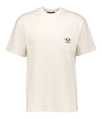 Ecru t-shirt met borstzak Fred Perry 
