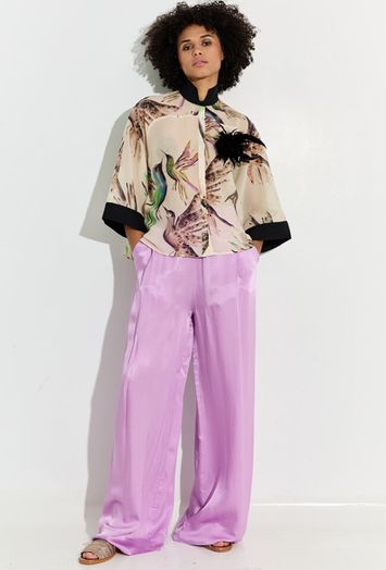 Beige blouse met multicolor vogelprint Psophia