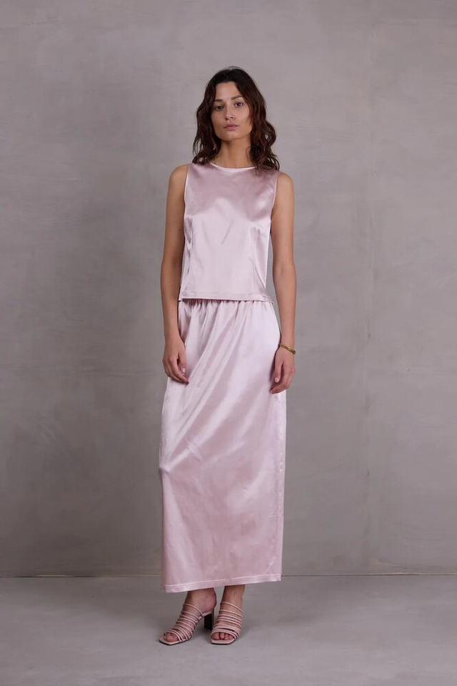 Roze glanzende jurk Fazil Nathalie Vleeschouwer