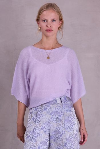 Lila trui met boothals in alpaca Abeno Nathalie Vleeschouwer 