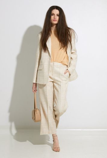 Beige broek met camelkleurig detail in chanel stijl Igina Kocca
