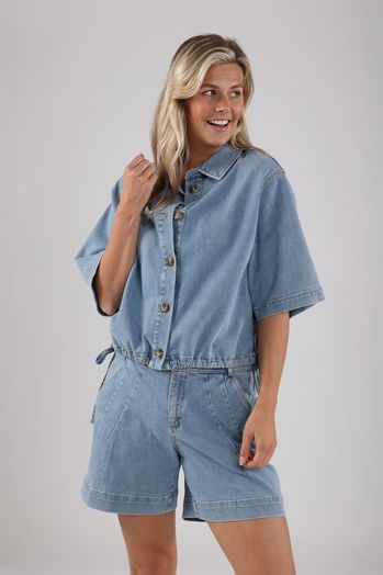 Lichtblauw jeansjasje met korte mouwen Jessie Nukus 