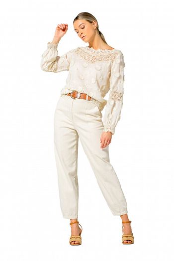Beige bloes in kant en broderie Caroline Biss