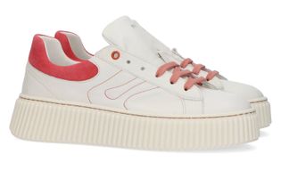 Frau Witte lage sneakers met roze detail