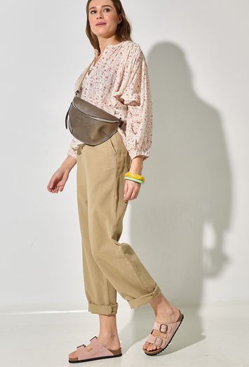 Beige bloes met bloemenprint Becky Flower 