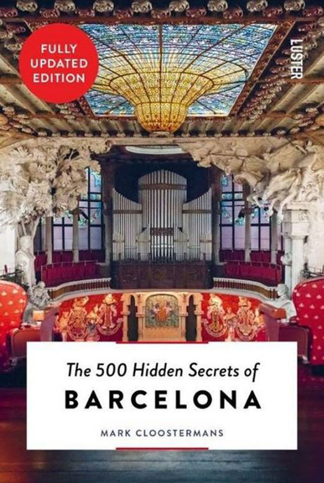 The 500 Hidden Secrets of Barcelona Luster