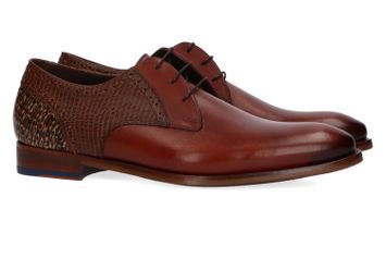 Cognac kleurige klassieke veterschoenen Floris Van Bommel