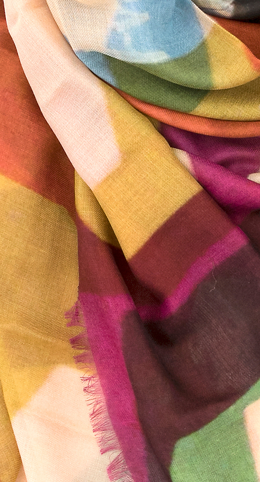 Ela carousel sjaal Talking Walls