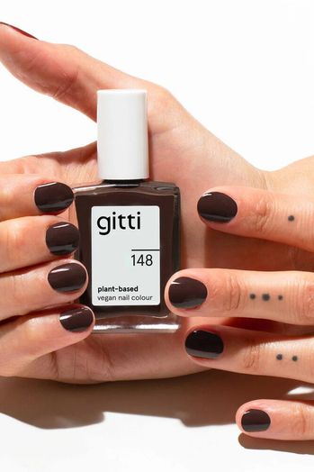 Dark espresso nagellak Gitti 